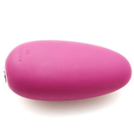 JE JOUE VIBRATING MASSAGER MIMI SOFT FUCHSIA